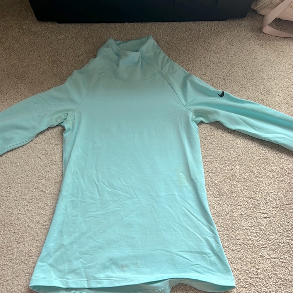 Light Blue Nike Dri-Fit Pullover Size Small
